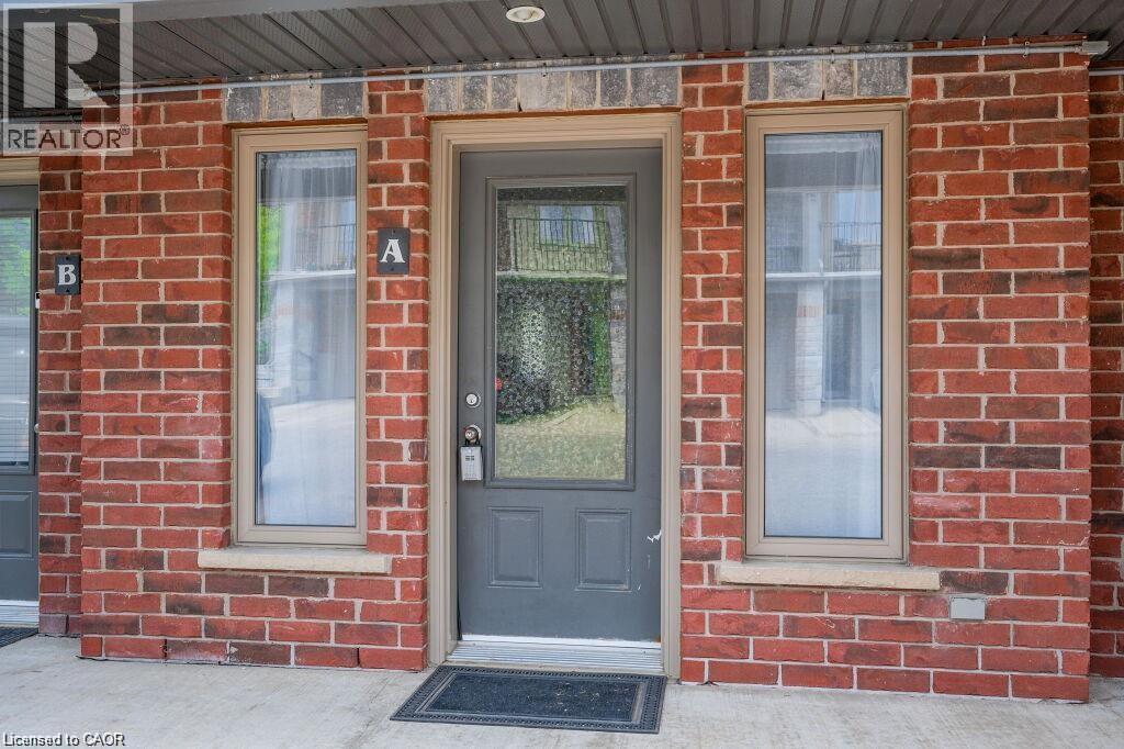 489 East Avenue Unit# A, Kitchener, Ontario  N2H 1Z7 - Photo 2 - 40857891