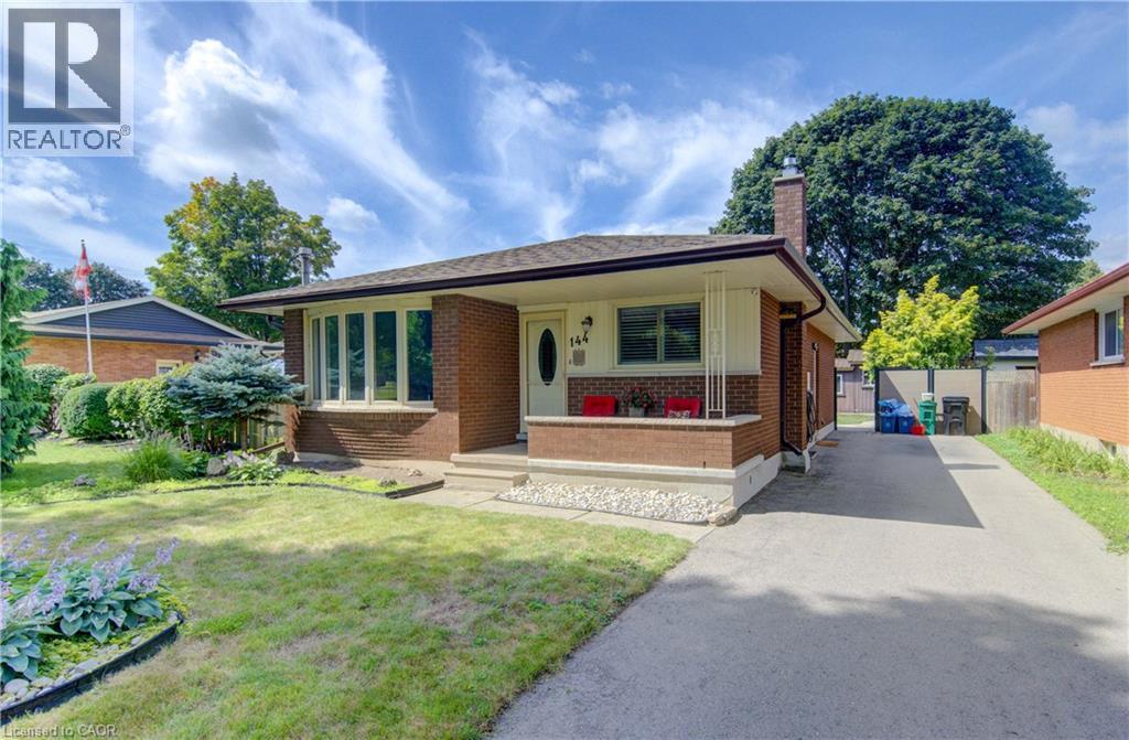 144 Holborn Drive, Kitchener, Ontario  M2A 2E5 - Photo 7 - 40852882