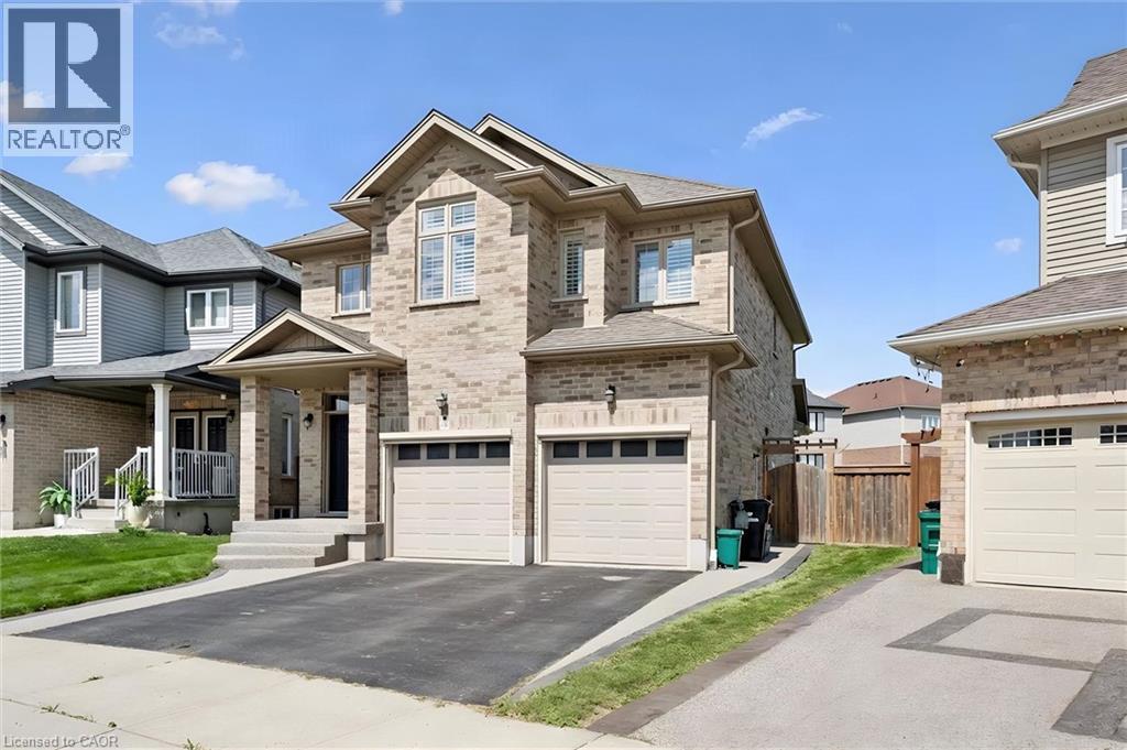 941 Eden Oak Court, Kitchener, Ontario  N2A 0H4 - Photo 2 - 40858123