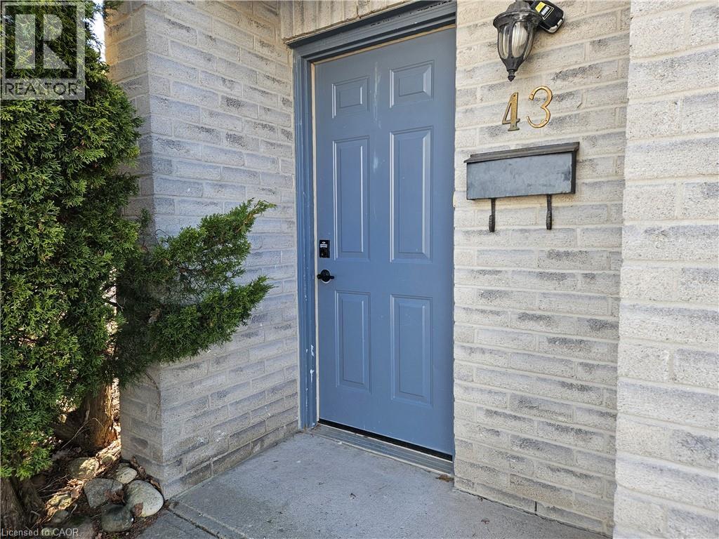 589 Beechwood Drive Unit# 43, Waterloo, Ontario  N2T 2K9 - Photo 3 - 40858084