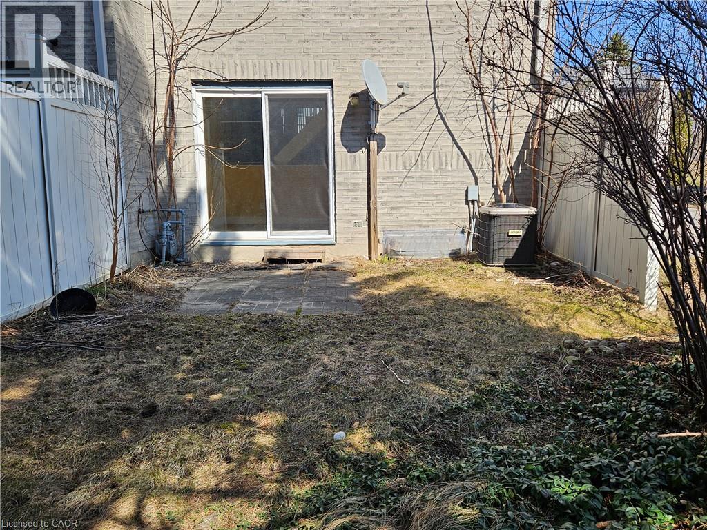 589 Beechwood Drive Unit# 43, Waterloo, Ontario  N2T 2K9 - Photo 34 - 40858084