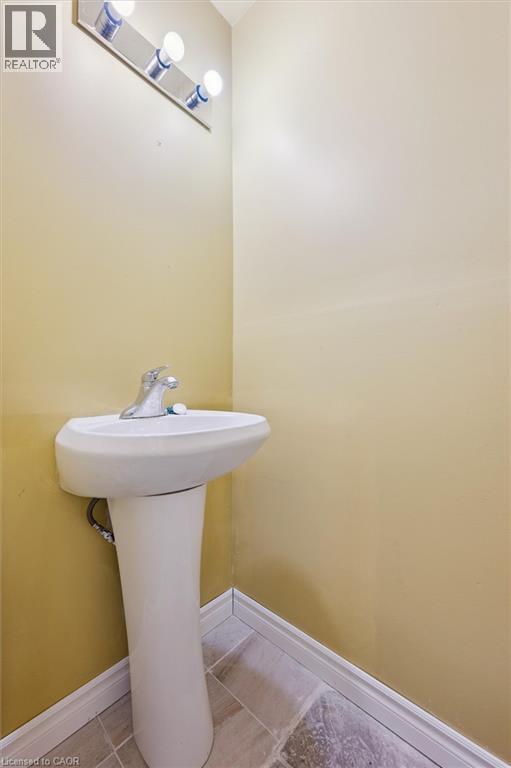 589 Beechwood Drive Unit# 43, Waterloo, Ontario  N2T 2K9 - Photo 6 - 40858084