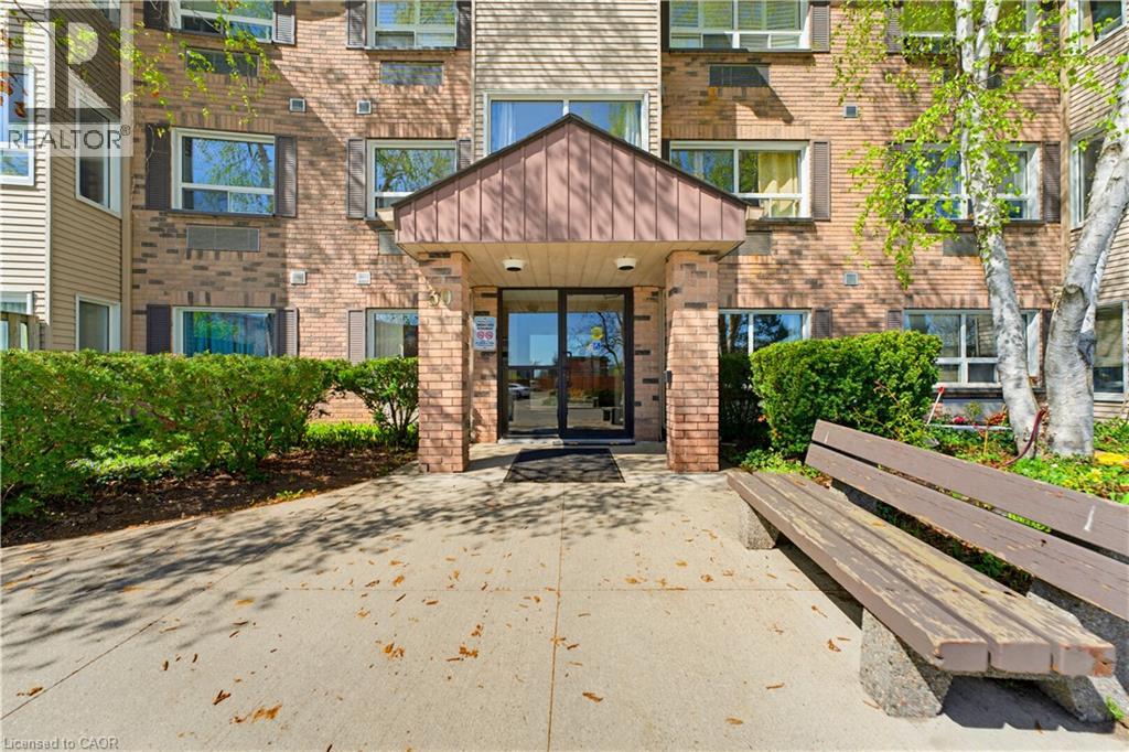 30 Hugo Crescent Unit# 110, Kitchener, Ontario  N2M 3Z2 - Photo 2 - 40859310