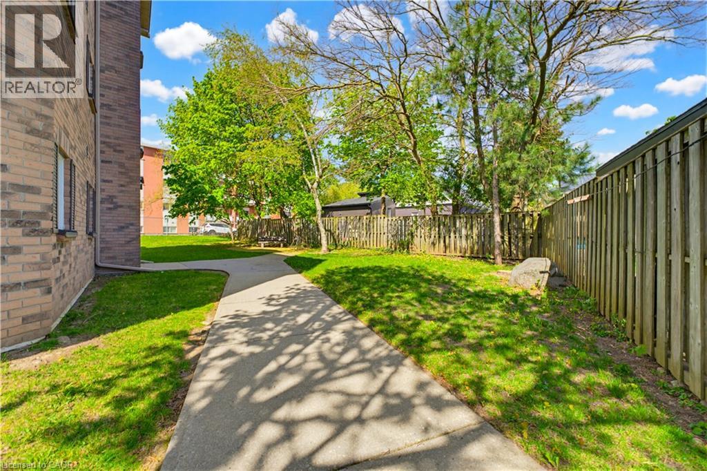 30 Hugo Crescent Unit# 110, Kitchener, Ontario  N2M 3Z2 - Photo 23 - 40859310