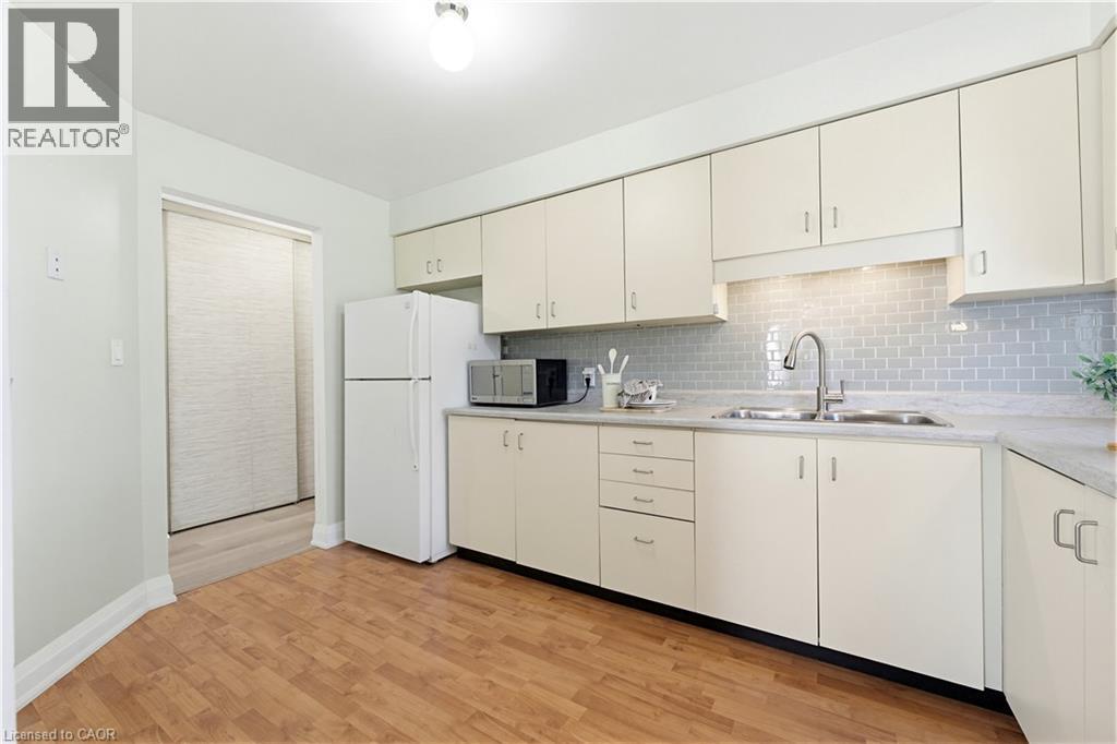 30 Hugo Crescent Unit# 110, Kitchener, Ontario  N2M 3Z2 - Photo 8 - 40859310