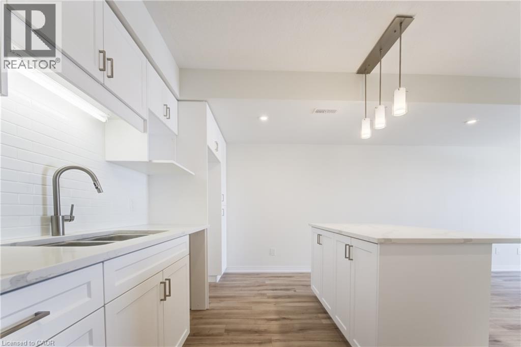 25 Urbane Boulevard, Kitchener, Ontario  N2E 0H8 - Photo 12 - 40859268