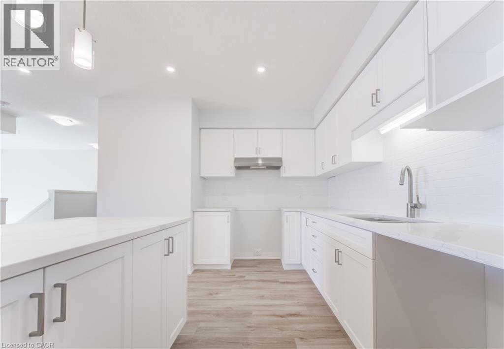 25 Urbane Boulevard, Kitchener, Ontario  N2E 0H8 - Photo 13 - 40859268