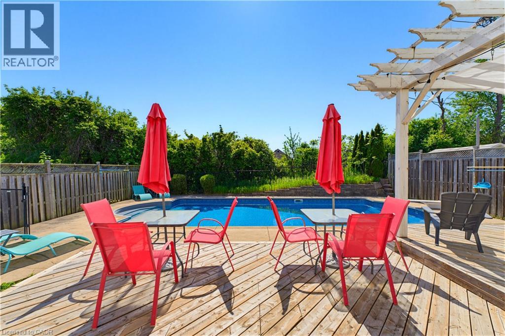 359 Pine Valley Drive, Kitchener, Ontario  N2P 2V4 - Photo 39 - 40859661
