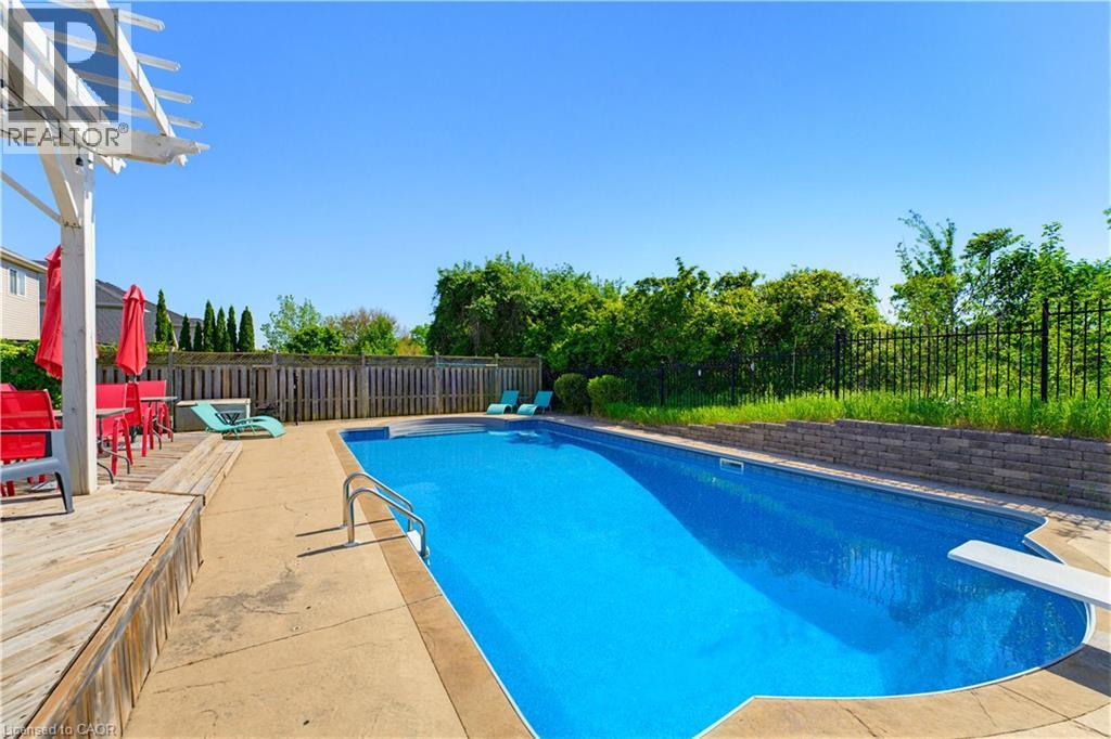 359 Pine Valley Drive, Kitchener, Ontario  N2P 2V4 - Photo 41 - 40859661