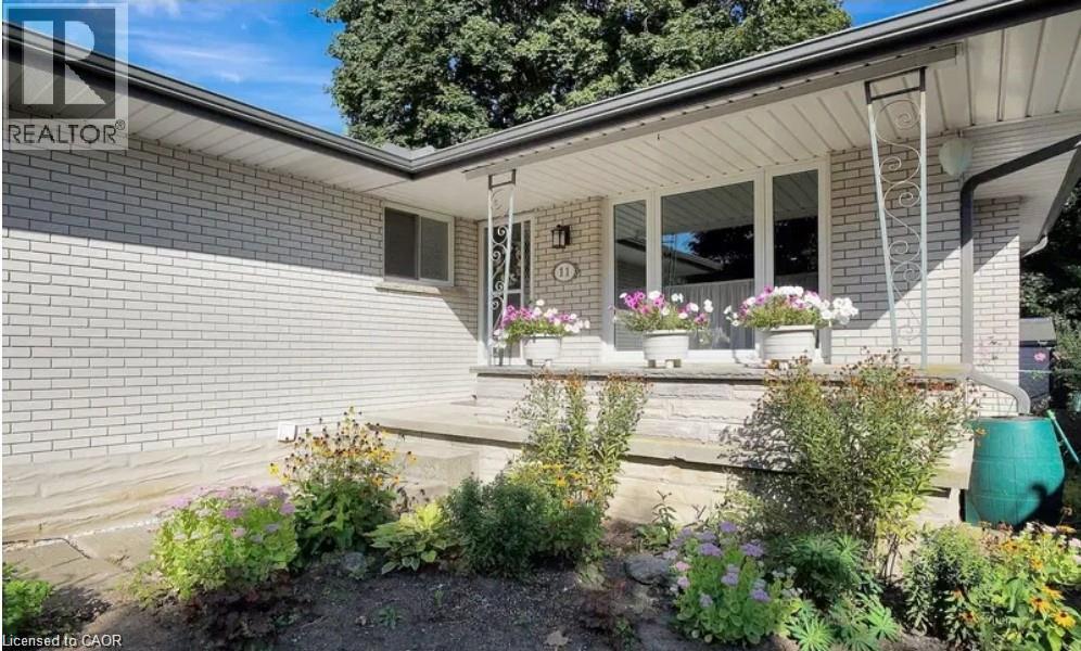 11 Duncairn Avenue, Kitchener, Ontario  N2M 4S5 - Photo 2 - 40859773
