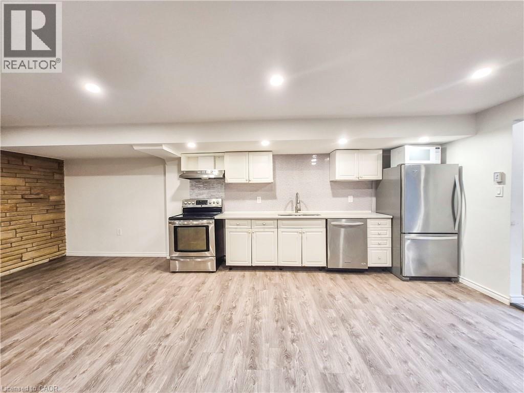 11 Duncairn Avenue, Kitchener, Ontario  N2M 4S5 - Photo 5 - 40859773