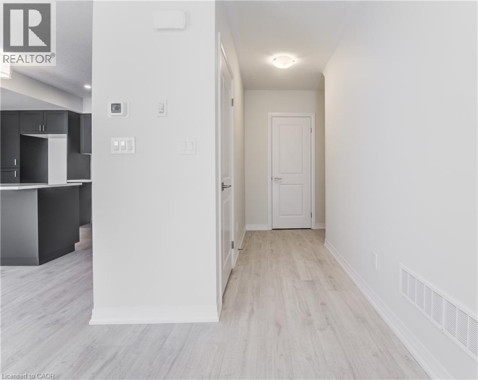 27 Urbane Boulevard, Kitchener, Ontario  N2E 0H8 - Photo 6 - 40859274