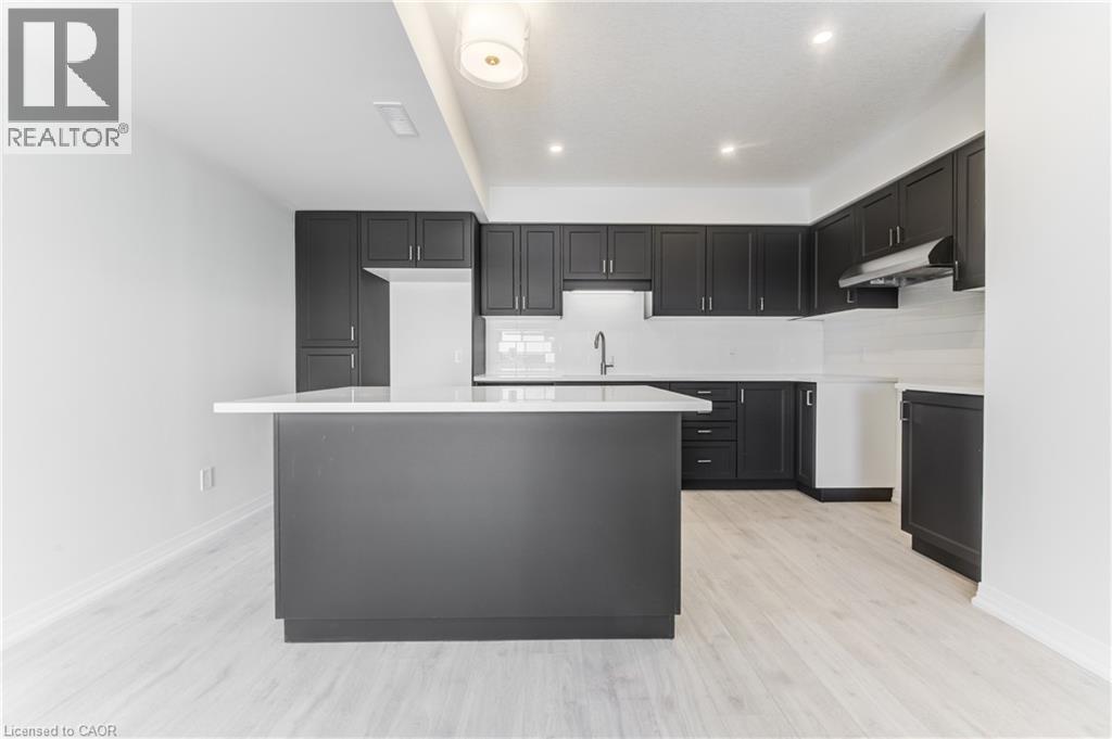 27 Urbane Boulevard, Kitchener, Ontario  N2E 0H8 - Photo 8 - 40859274