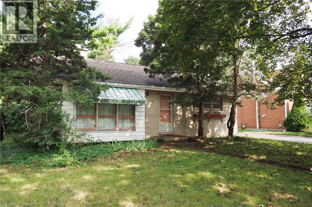 12 Oakwood Avenue, Kitchener, Ontario  N2H 6G9 - Photo 3 - 40859571