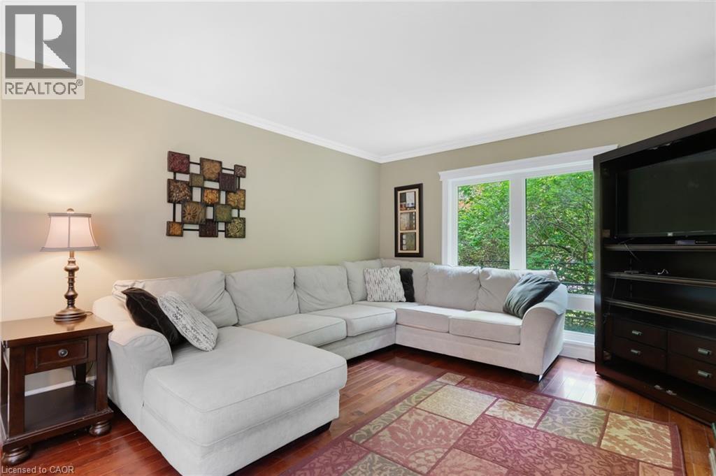 35 Maple Hill Drive, Kitchener, Ontario  N2M 2R7 - Photo 11 - 40860168