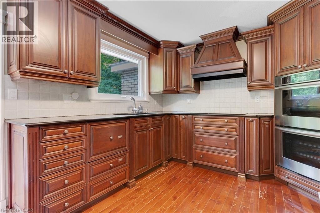 35 Maple Hill Drive, Kitchener, Ontario  N2M 2R7 - Photo 15 - 40860168