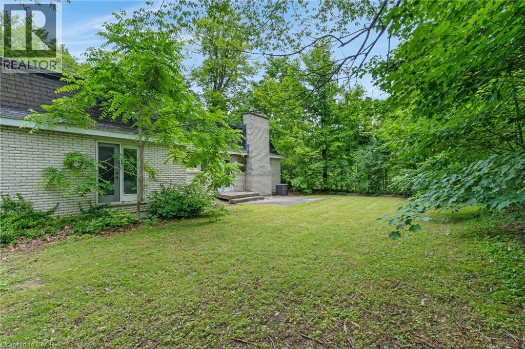 35 Maple Hill Drive, Kitchener, Ontario  N2M 2R7 - Photo 34 - 40860168