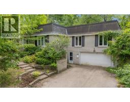 <div class="price">$1,299,000</div> 35 Maple Hill Drive, Kitchener<br><div style="margin-bottom:8px;"><small>Royal LePage Wolle Realty</small></div><div class='bed_bath'>3 Bed | 3 Bath</div>