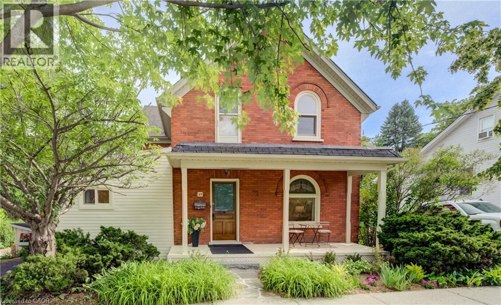 25 Central Street, Waterloo, Ontario  N2L 3A5 - Photo 2 - 40859014