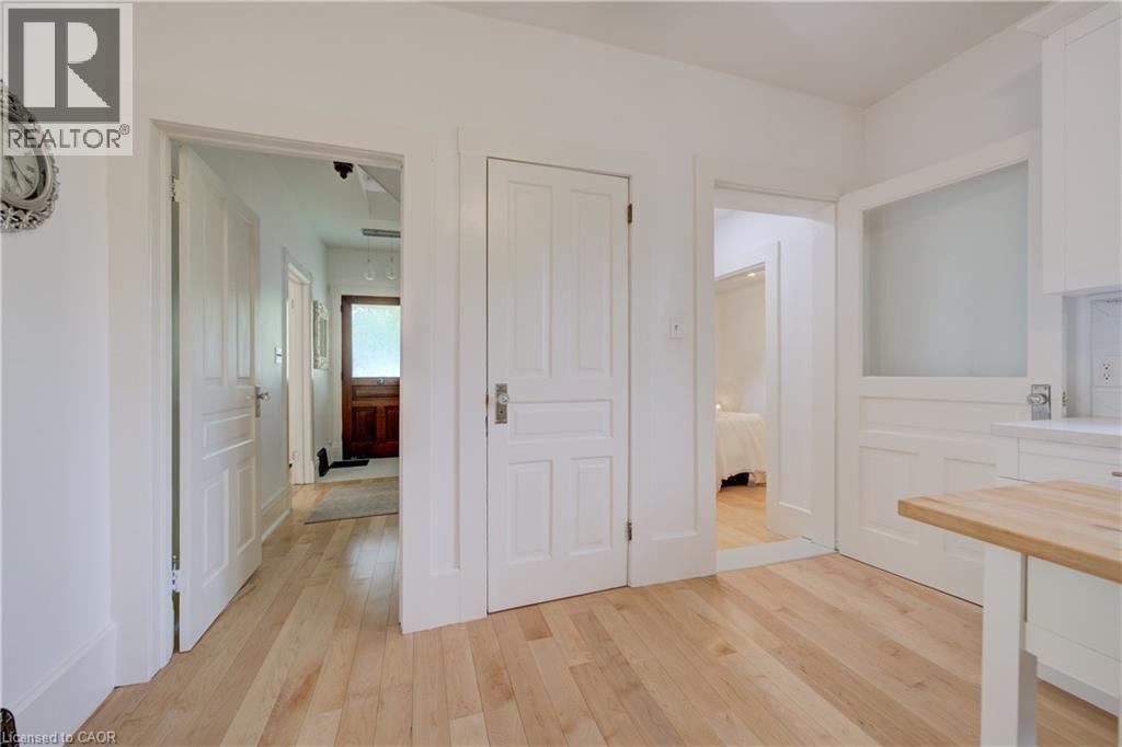 25 Central Street, Waterloo, Ontario  N2L 3A5 - Photo 25 - 40859014