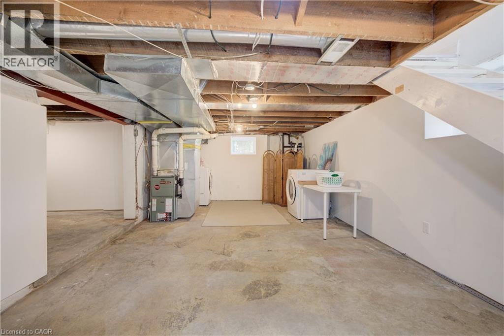 25 Central Street, Waterloo, Ontario  N2L 3A5 - Photo 42 - 40859014