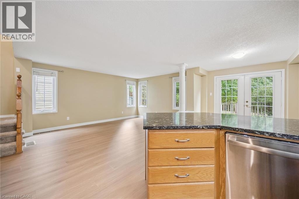 938 Atlantic Boulevard, Waterloo, Ontario  N2K 4L5 - Photo 15 - 40853078