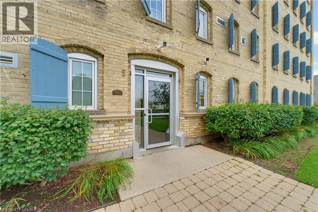 5 Father David Bauer Drive Unit# 308, Waterloo, Ontario  N2L 6M2 - Photo 3 - 40860288