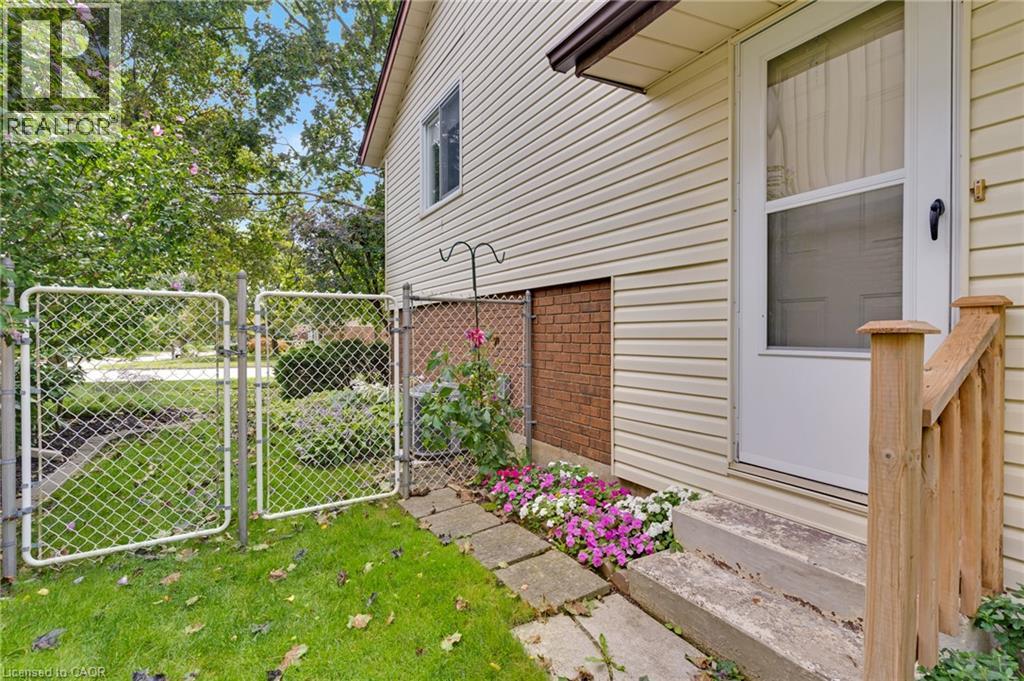 7 Underhill Crescent, Kitchener, Ontario  N2A 2S7 - Photo 27 - 40859292