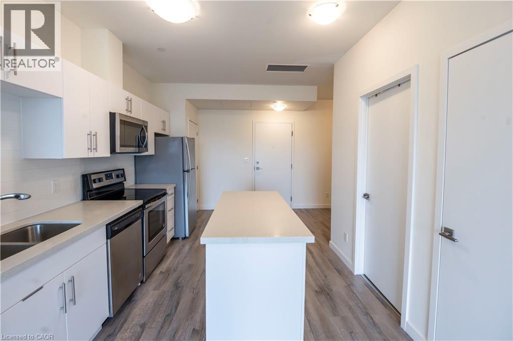 690 King Street W Unit# 521, Kitchener, Ontario  N2H 5L8 - Photo 2 - 40858461