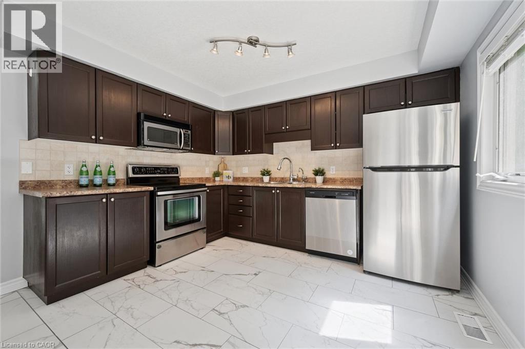 175 David Bergey Drive Unit# P89, Kitchener, Ontario  N2E 4H8 - Photo 9 - 40861764