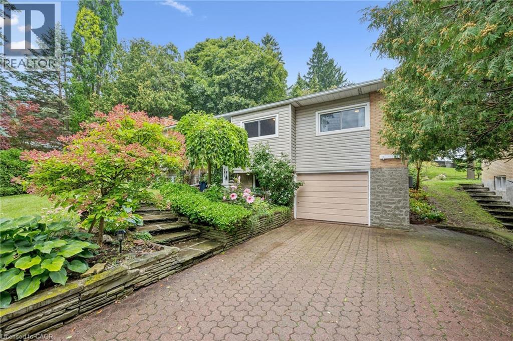100 Forest Hill Drive, Kitchener, Ontario  N2M 4G3 - Photo 2 - 40862044