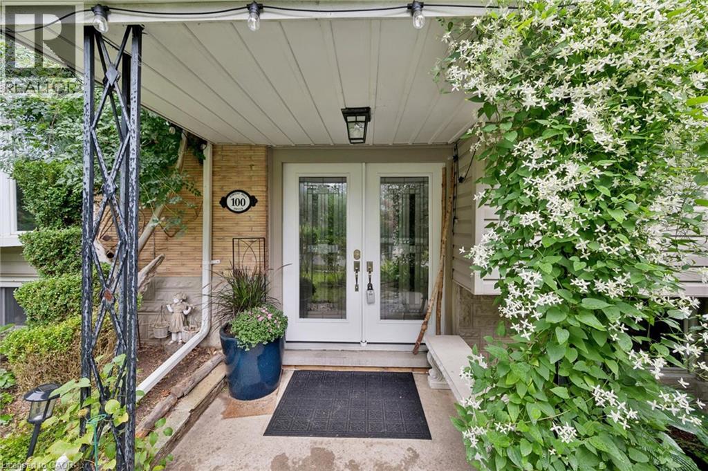 100 Forest Hill Drive, Kitchener, Ontario  N2M 4G3 - Photo 4 - 40862044