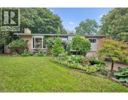 100 FOREST HILL Drive, Kitchener, Ontario