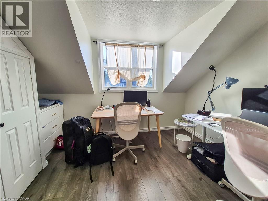 39 Union Street E Unit# B, Waterloo, Ontario  N2J 1B8 - Photo 16 - 40858514