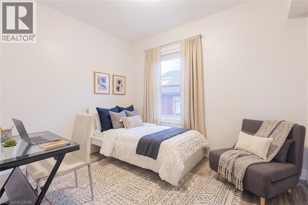 157 Dawson Street, Waterloo, Ontario  N2L 1R9 - Photo 9 - 40862405