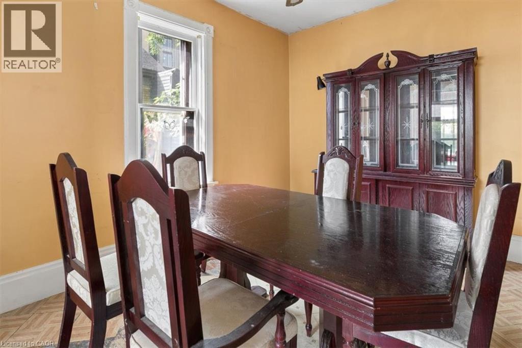 427 Duke Street W, Kitchener, Ontario  N2H 3Y6 - Photo 11 - 40862461