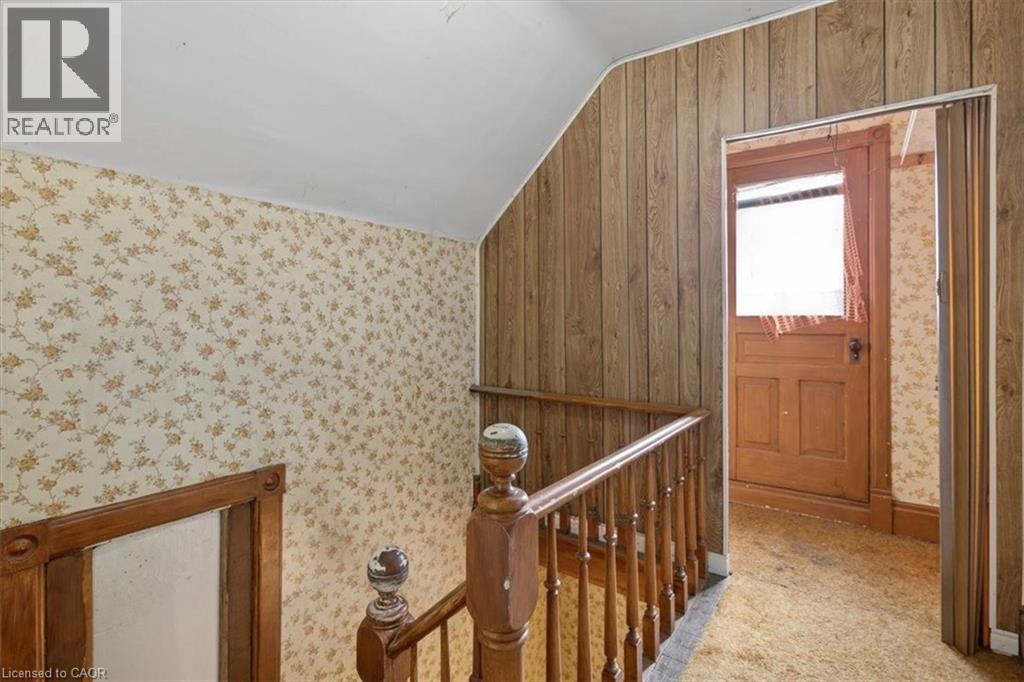 427 Duke Street W, Kitchener, Ontario  N2H 3Y6 - Photo 17 - 40862461