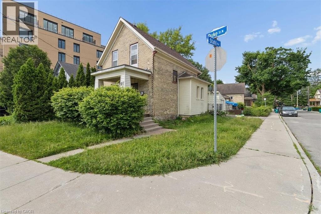 427 Duke Street W, Kitchener, Ontario  N2H 3Y6 - Photo 3 - 40862461