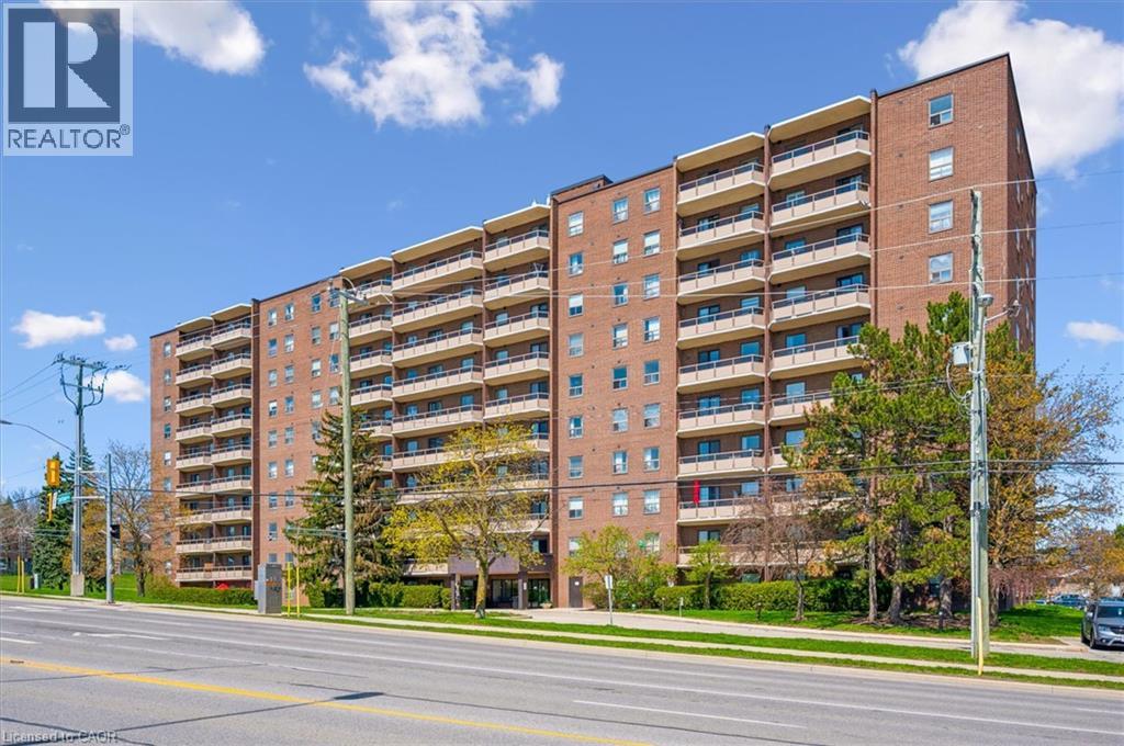 1100 Courtland Avenue E Unit# 302, Kitchener, Ontario  N2C 2H9 - Photo 2 - 40859290