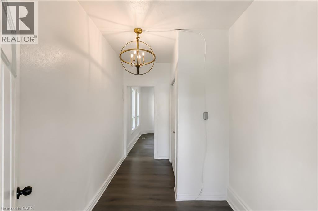 87 Lancaster Street W, Kitchener, Ontario  N2H 4T3 - Photo 12 - 40863123