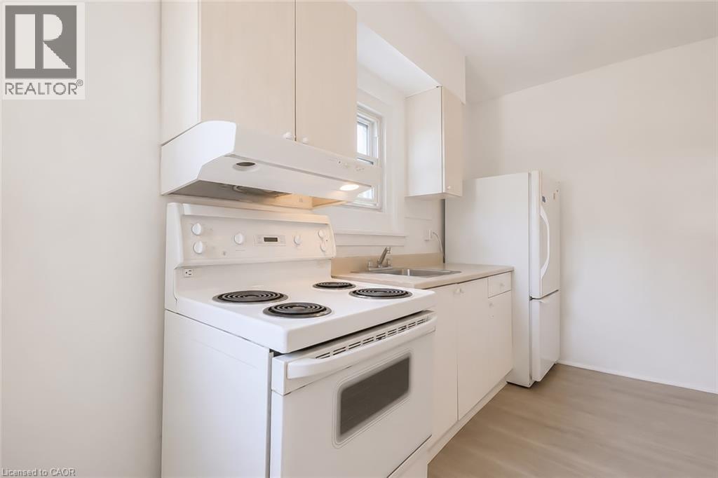 87 Lancaster Street W, Kitchener, Ontario  N2H 4T3 - Photo 9 - 40863123