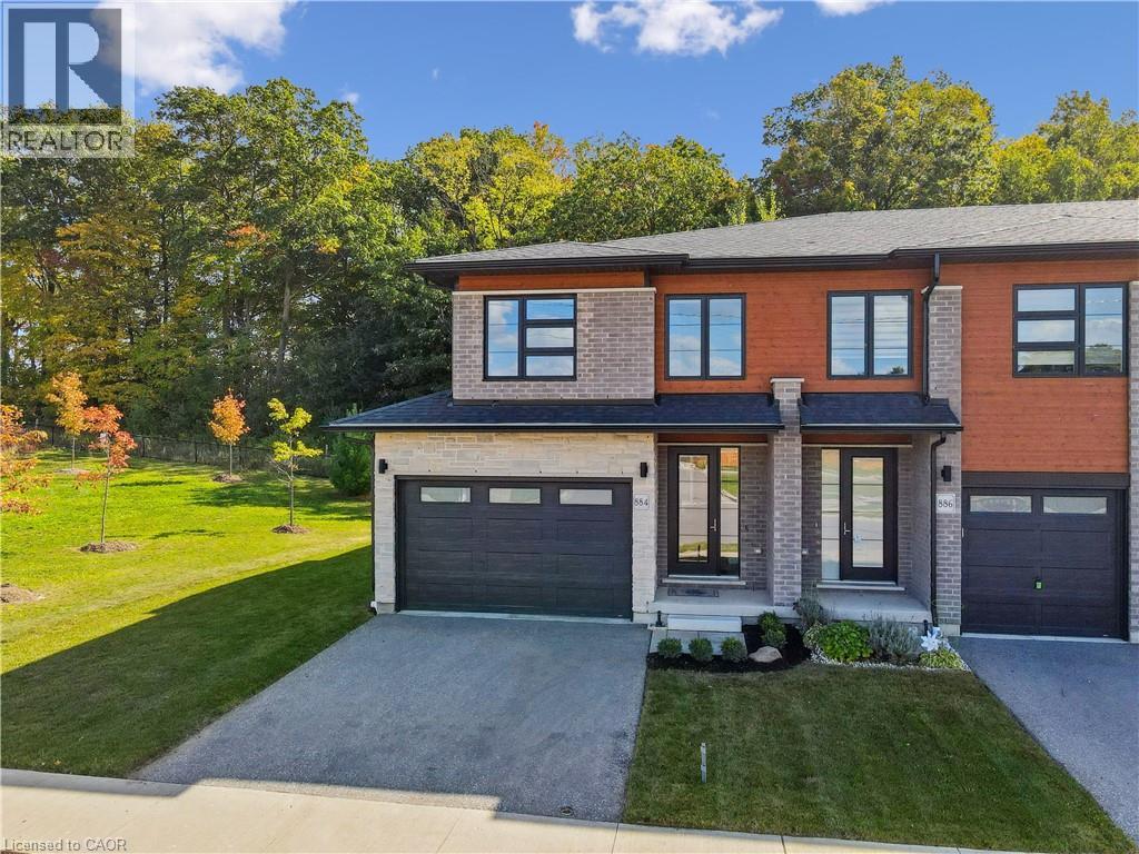 884 Robert Ferrie Drive, Kitchener, Ontario  N2R 0P2 - Photo 3 - 40858806