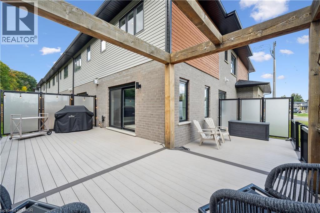 884 Robert Ferrie Drive, Kitchener, Ontario  N2R 0P2 - Photo 41 - 40858806