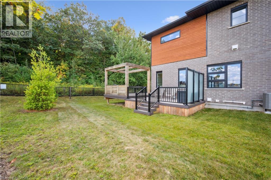 884 Robert Ferrie Drive, Kitchener, Ontario  N2R 0P2 - Photo 44 - 40858806