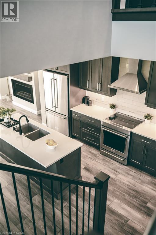 884 Robert Ferrie Drive, Kitchener, Ontario  N2R 0P2 - Photo 9 - 40858806