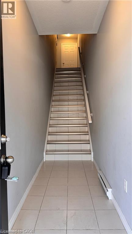86 Oat Lane, Kitchener, Ontario  N2R 0T1 - Photo 2 - 40863732