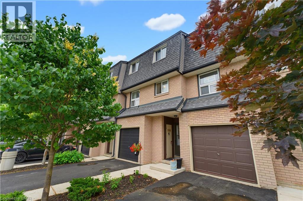 138 Blackhorne Drive Unit# 4, Kitchener, Ontario  N2E 1Z3 - Photo 3 - 40863591