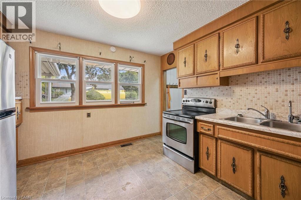 7 Admiral Road, Kitchener, Ontario  N2M 1R2 - Photo 21 - 40861863