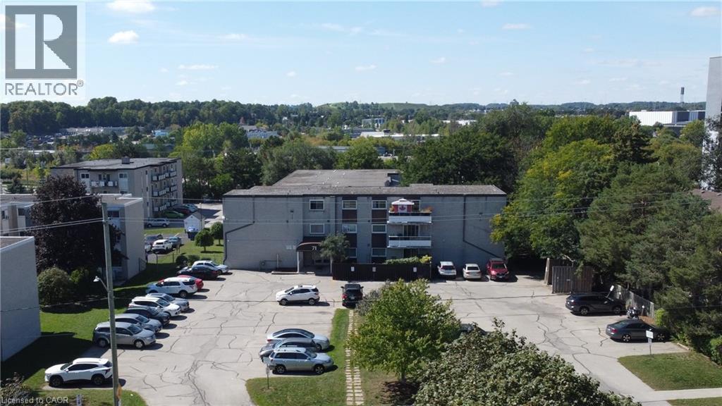 71 Vanier Drive Unit# 310, Kitchener, Ontario  N2C 1J4 - Photo 2 - 40864977