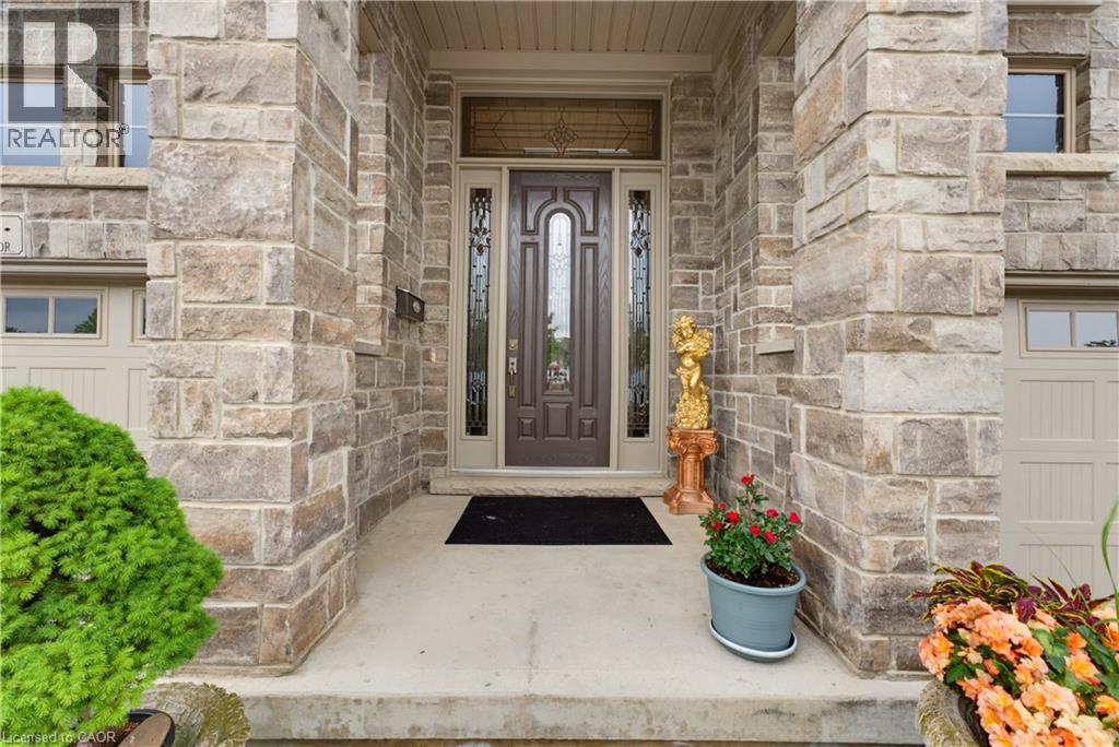 123 Oak Park Drive, Waterloo, Ontario  N2K 0B3 - Photo 4 - 40865424